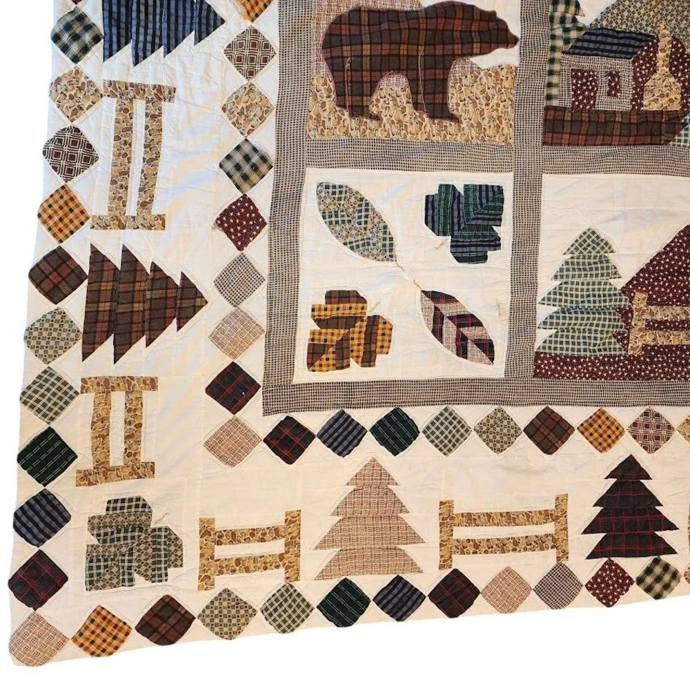 VINTAGE Handmade‎ Rustic Lodge Moose Bear Pine Tree Patchwork Cabin Quilt 80x80